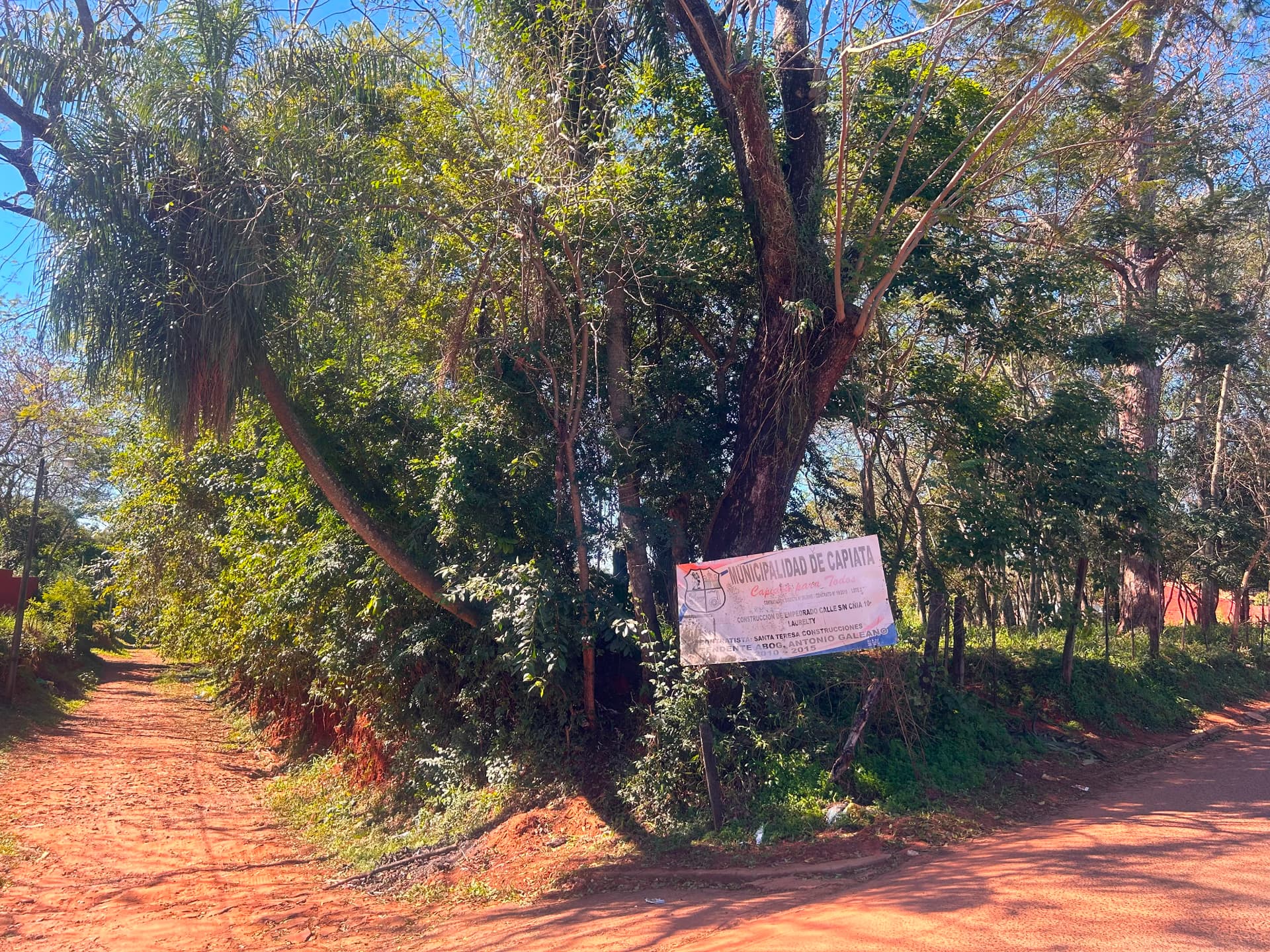 1 Hectárea Capiatá Ruta 2, Esquina Sobre Asfalto, foto 5