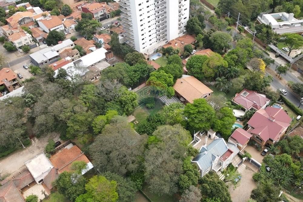 Amplio terreno sobre avda. Primer pdte!, foto 3