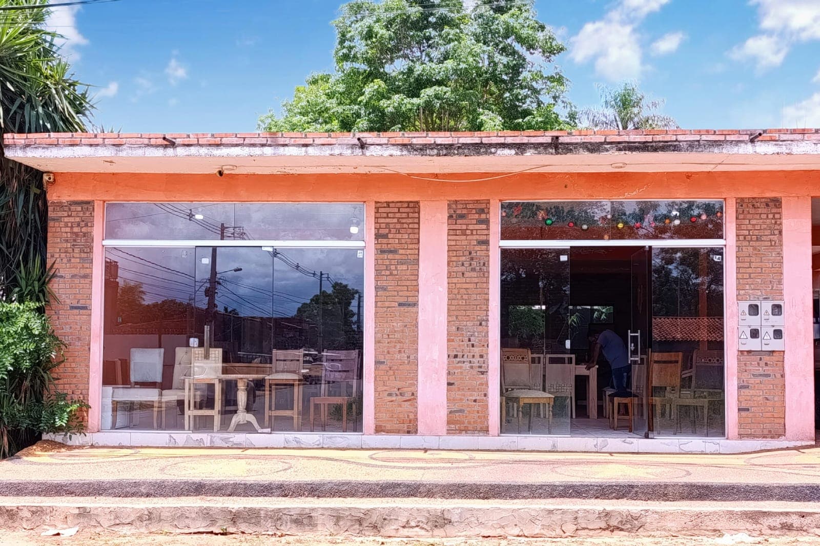 Local Comercial - Venta - Luque, Paraguay