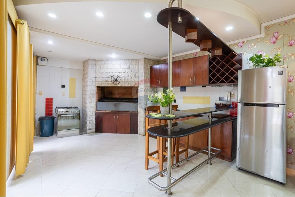 Casa - Venta - San Lorenzo, Paraguay, foto 5