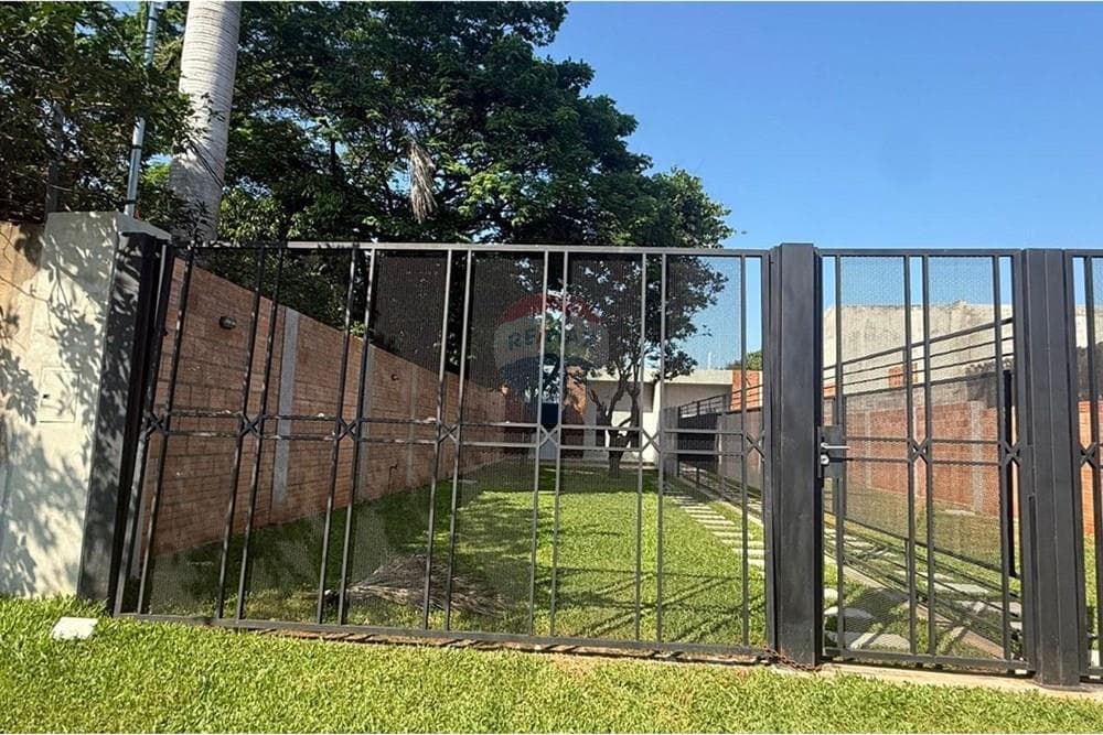 Chalet en venta - Capiatá, foto 2