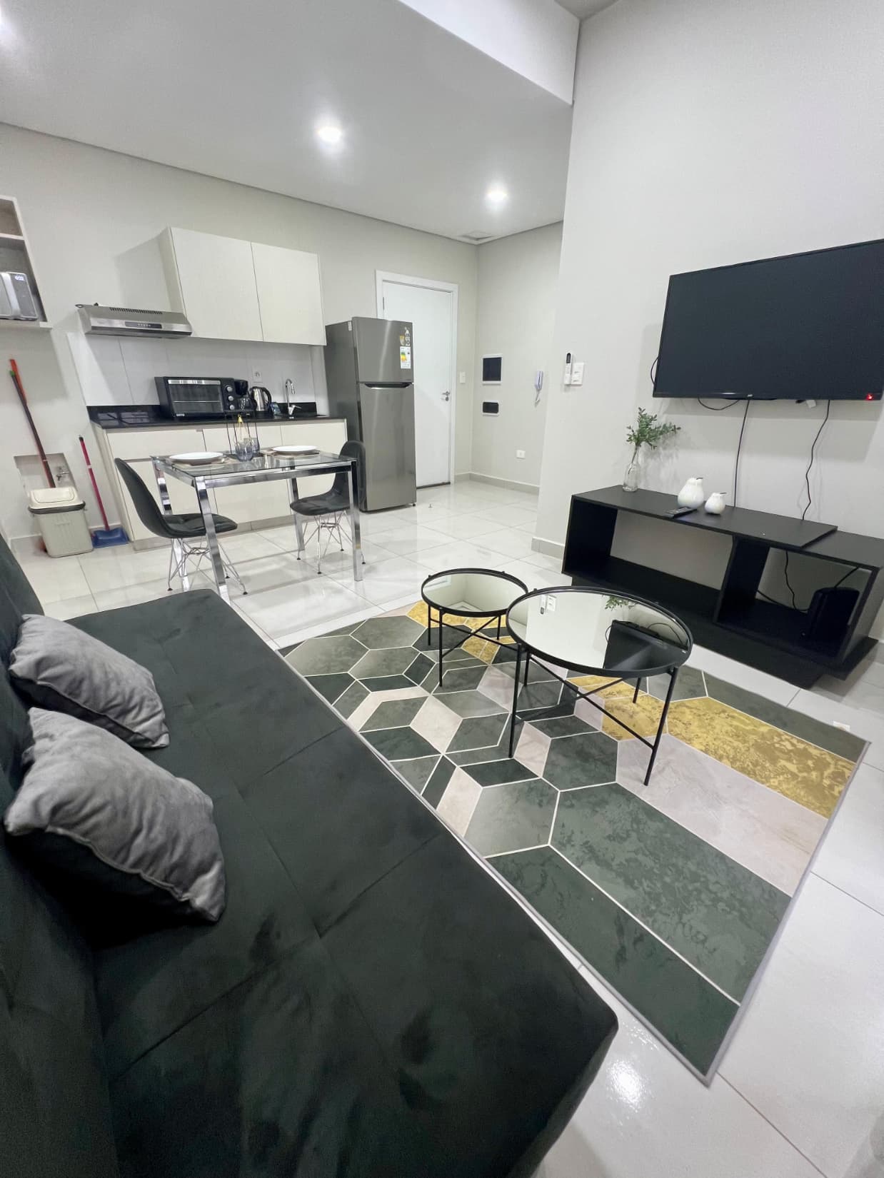 Departamento amoblado en Luque, foto 2
