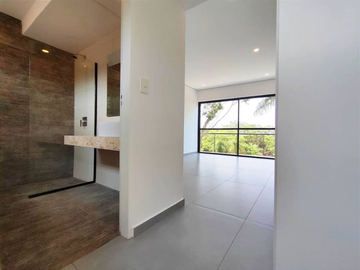 Casa moderna a estrenar en sanber con vista al lago, foto 4