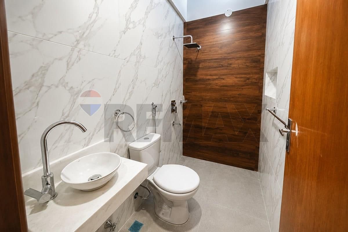 HERMOSO Dúplex en venta Lambaré, foto 4