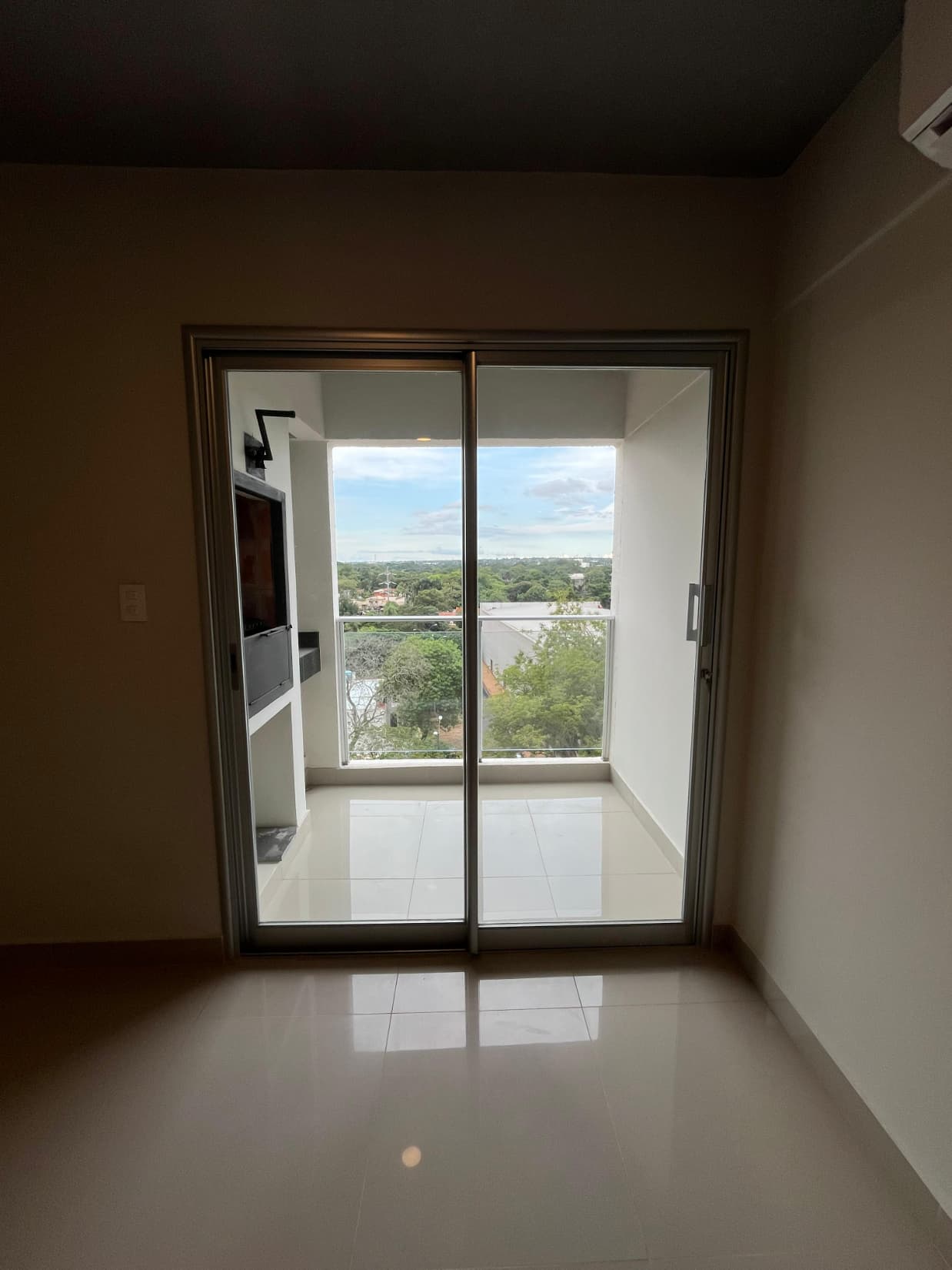 De departamento a estrenar en lambare, foto 3