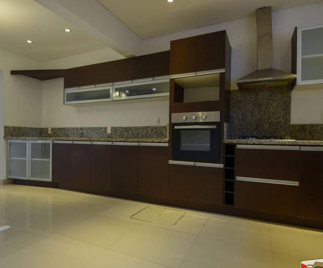 Vendo hermoso duplex en lambare!