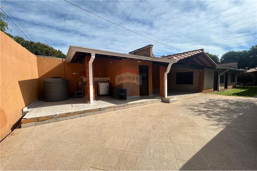 Casa - Venta - Ñemby, Paraguay, invierta en un nuevo hogar!710,000,000, foto 5