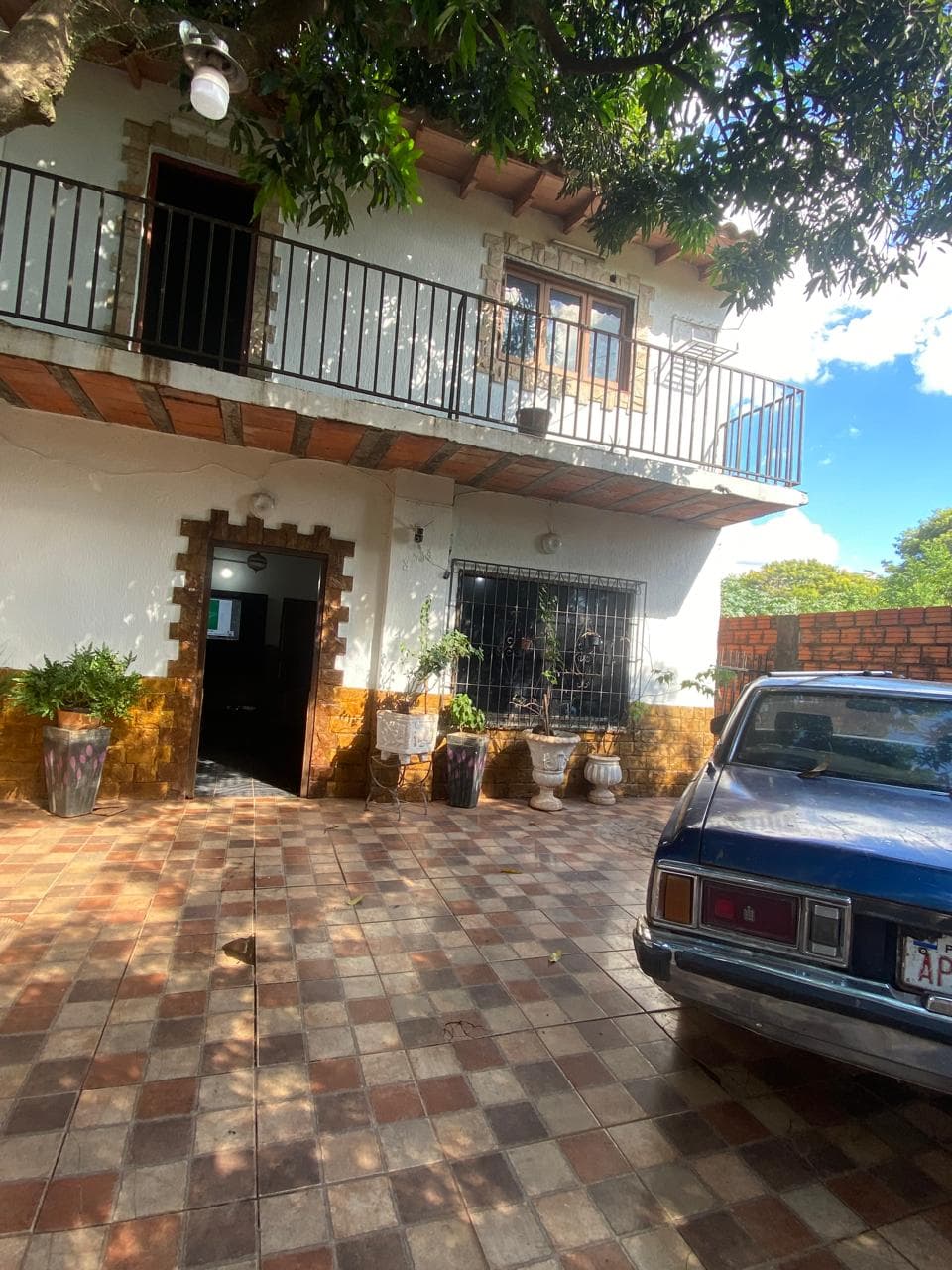 En venta amplia casa en Ñemby, foto 2