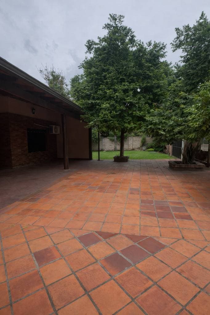 Casa + Terreno en Mariano Roque Alonso | Ubicación Estratégica sobre Ruta 3, foto 3