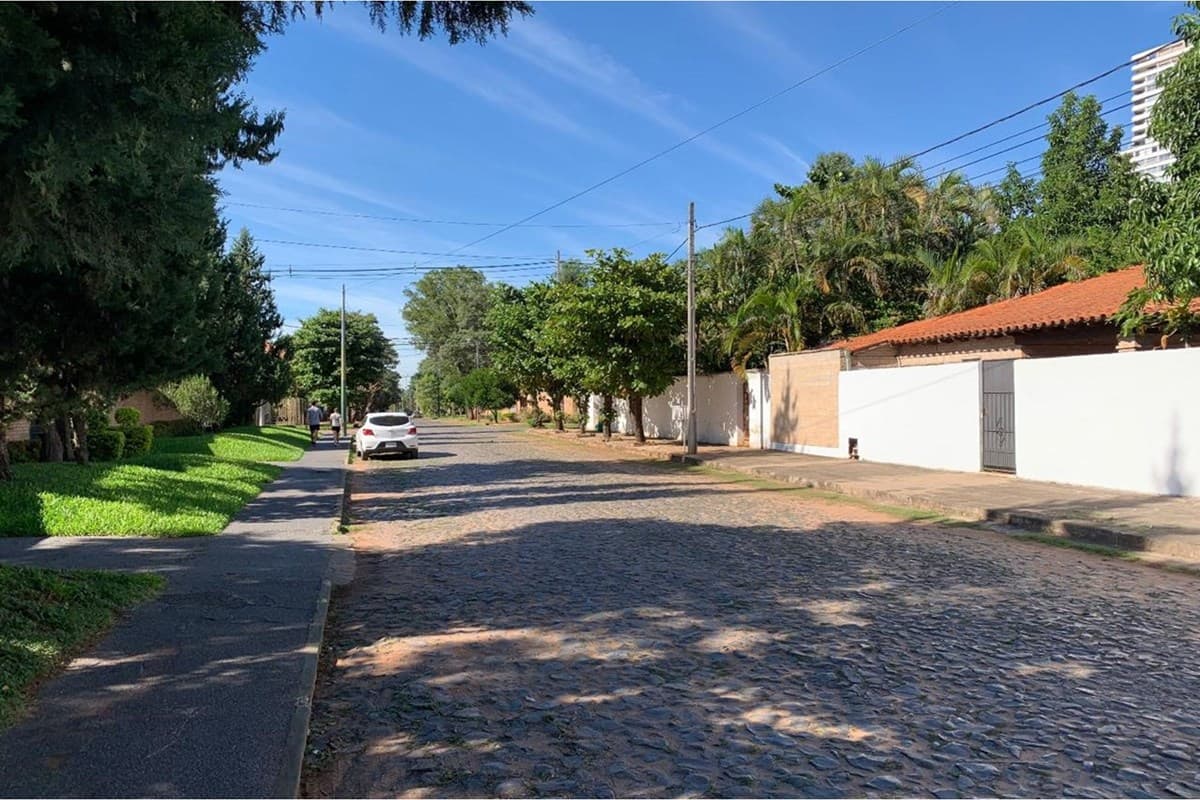 Casa-venta-jaime Bestard C/ Denis Roa, San Jorge, Asunción — foto 4
