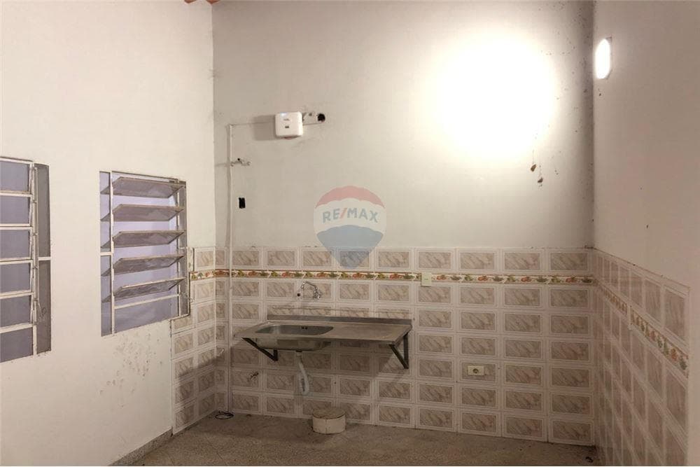Casa - Alquiler - Fernando de la Mora, Paraguay, foto 5