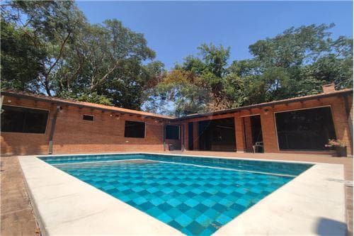 Casa-Venta-PY Cordillera San Bernardino Avda Mbocaja San Bernardino. COD 500