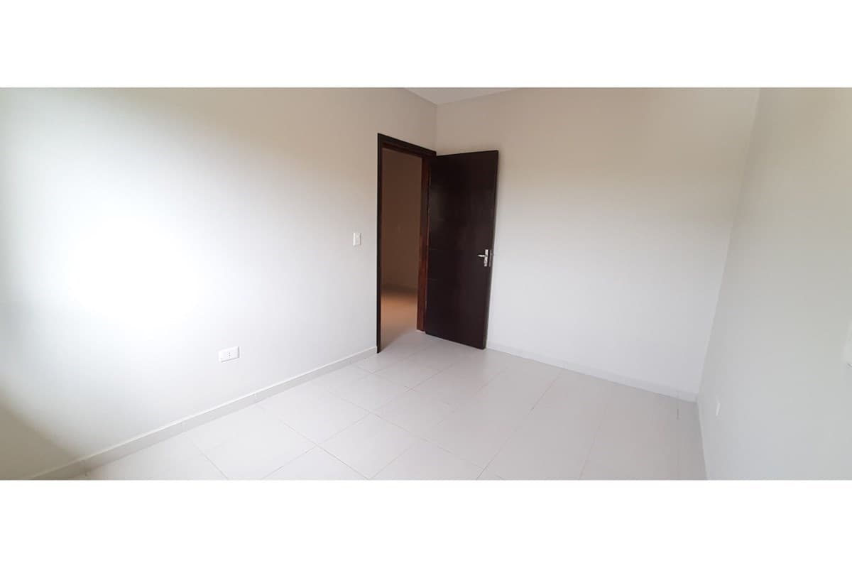 Dúplex-Alquiler-Pedro Garcia, Mbachio I, Lambaré, Central, foto 2