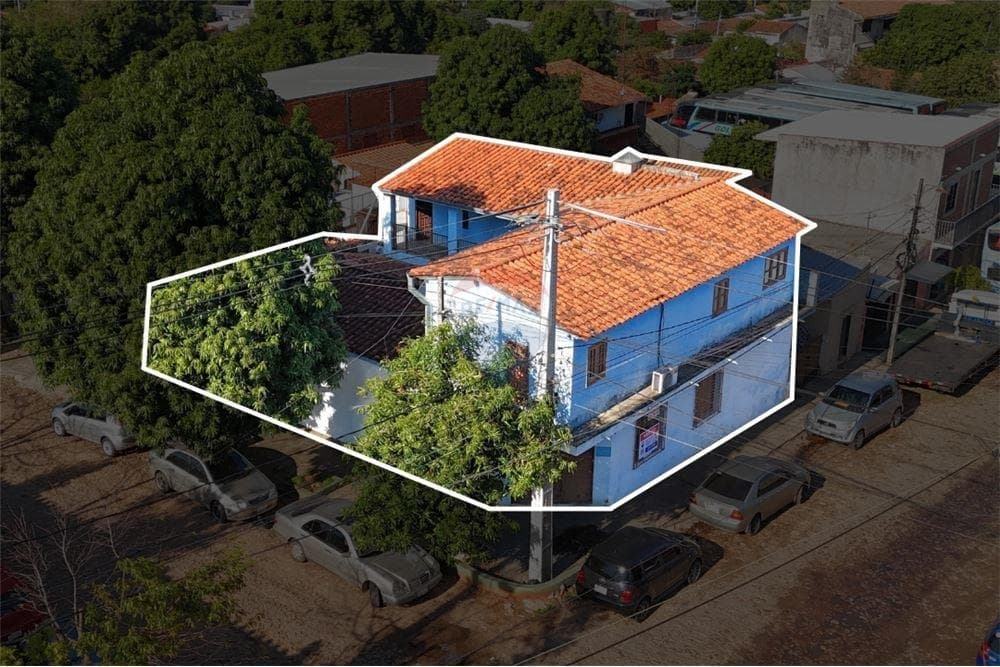Casa en esquina con salón comercial en Villa Elisa, foto 2