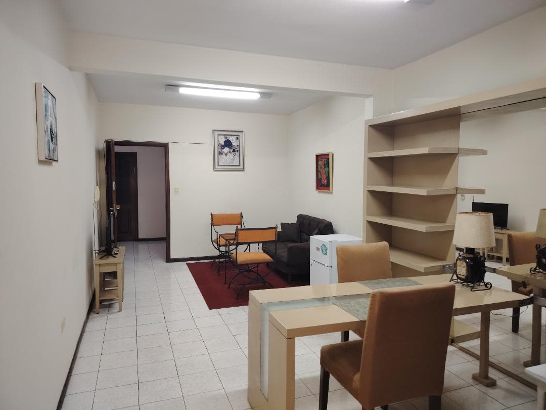 Alquilo Monoambiente En Barrio Catedral - Asuncion