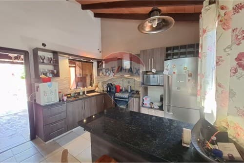 Casa-Alquiler-PY Central Lambaré — foto 5