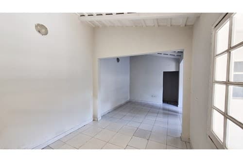 Casa para residencia u oficina en seminario — foto 3
