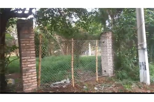 Terreno amplio en lambare — foto 3