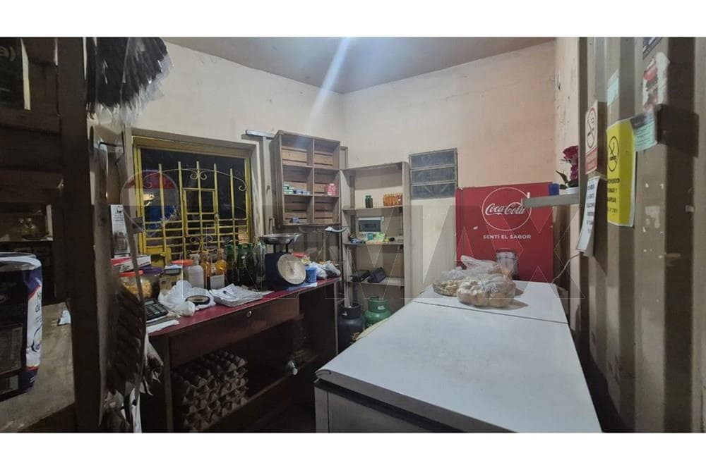 Local Comercial - Alquiler - Villa Aurelia, Paraguay, foto 2