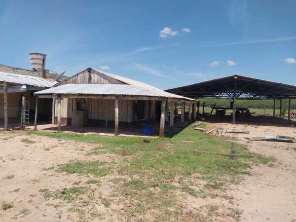 Estancia en venta | zona tte esteban martinez, foto 2