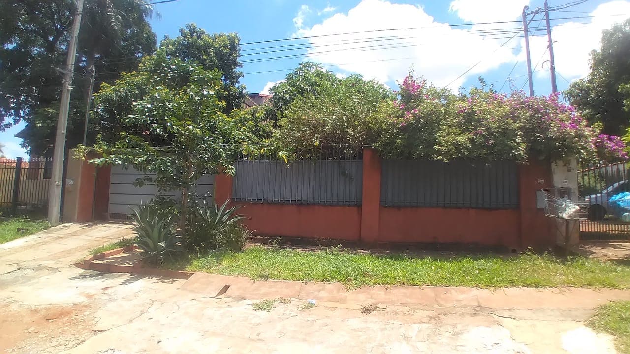 Vendo hermosa casa con piscina Villa Elisa