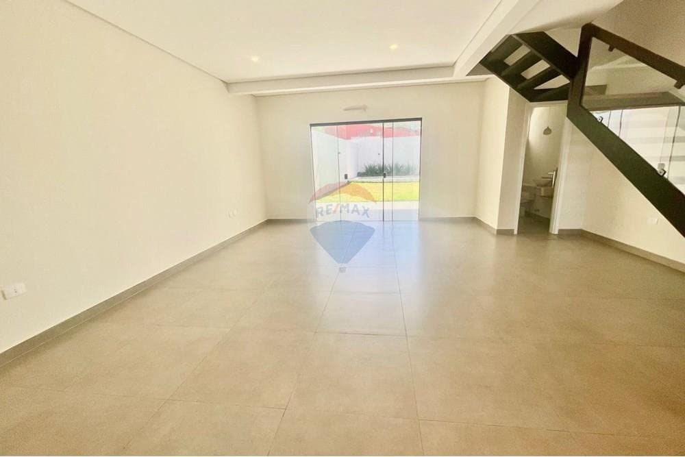 Duplex - Venta - Loma Pytá, Asunción, Paraguay — foto 2