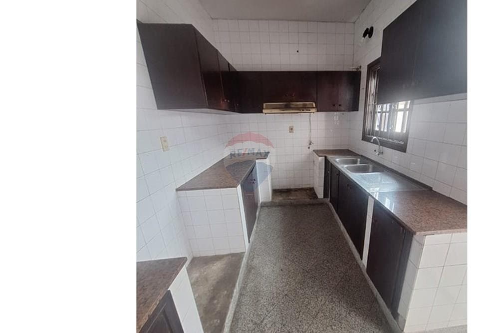 Amplia casa de 3 niveles, disponible para Alquiler – Barrio Gral. Díaz, Asunción, foto 3