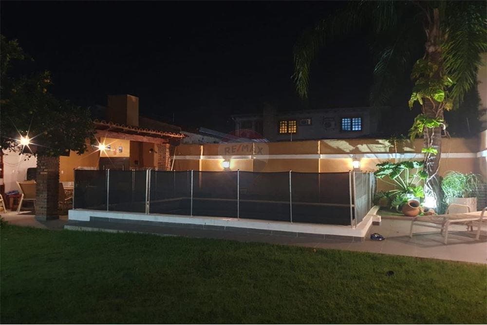 Casa con piscina en lambare - zona yacht, foto 3