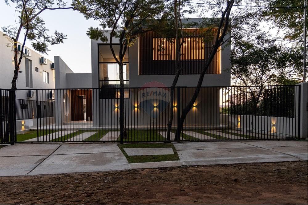 Casa de lujo en San Bernardino con vista al algo, foto 2
