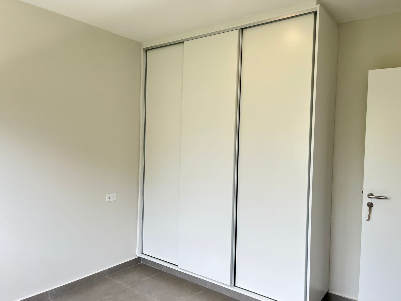 Dúplex a Estrenar en Fernando de la Mora – Zona Norte, foto 5