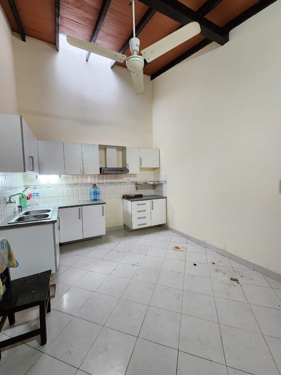 Terreno / Casa en Zona Residencial, Barrio Mburucuya, foto 2