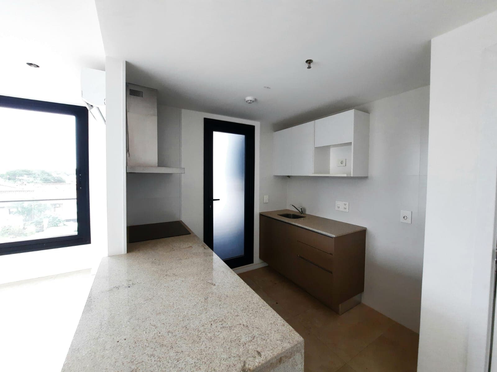Departamento de 2 habitaciones en zona Mburucuya, foto 2