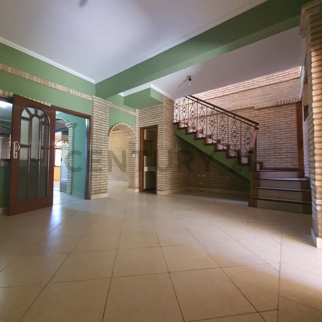 duplex en Primer Barrio - Luque, foto 2