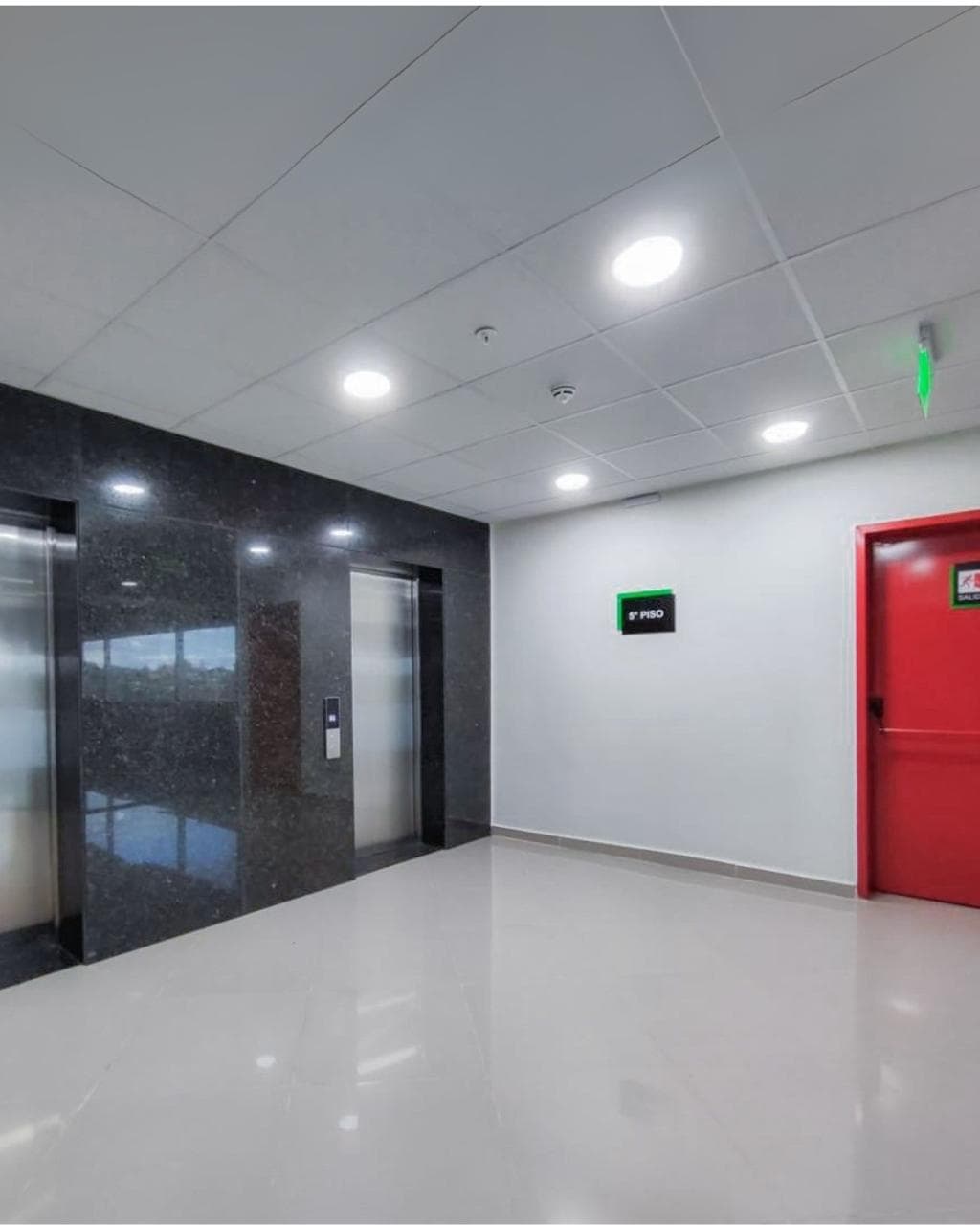 Oficina de 132 m2 en Villamorra, foto 4