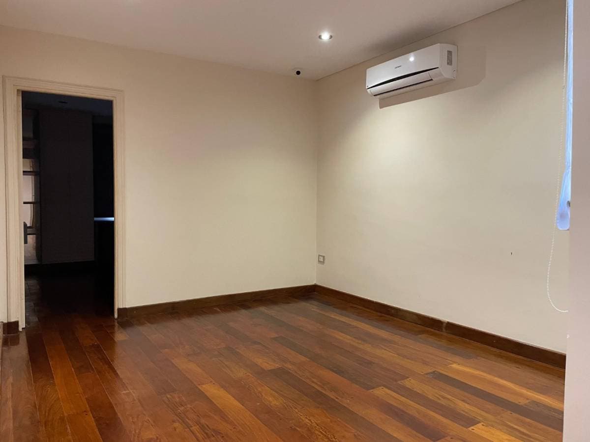 Casa de 4 Dormitorios en Suite en Las Lomas - ID 32827, foto 4