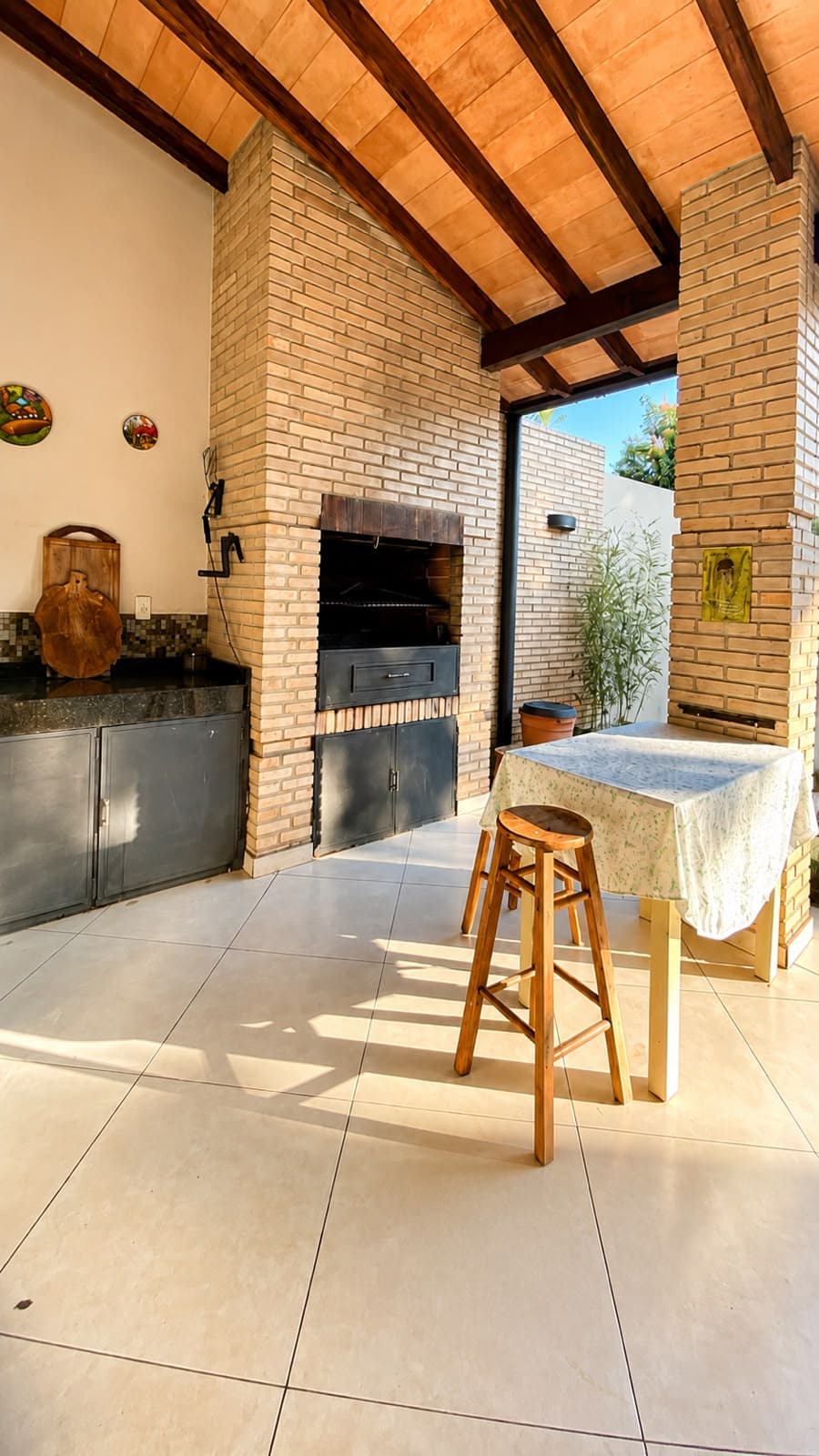 En Alquiler Residencia De 3 Dormitorios En Barrio Recoleta, foto 2