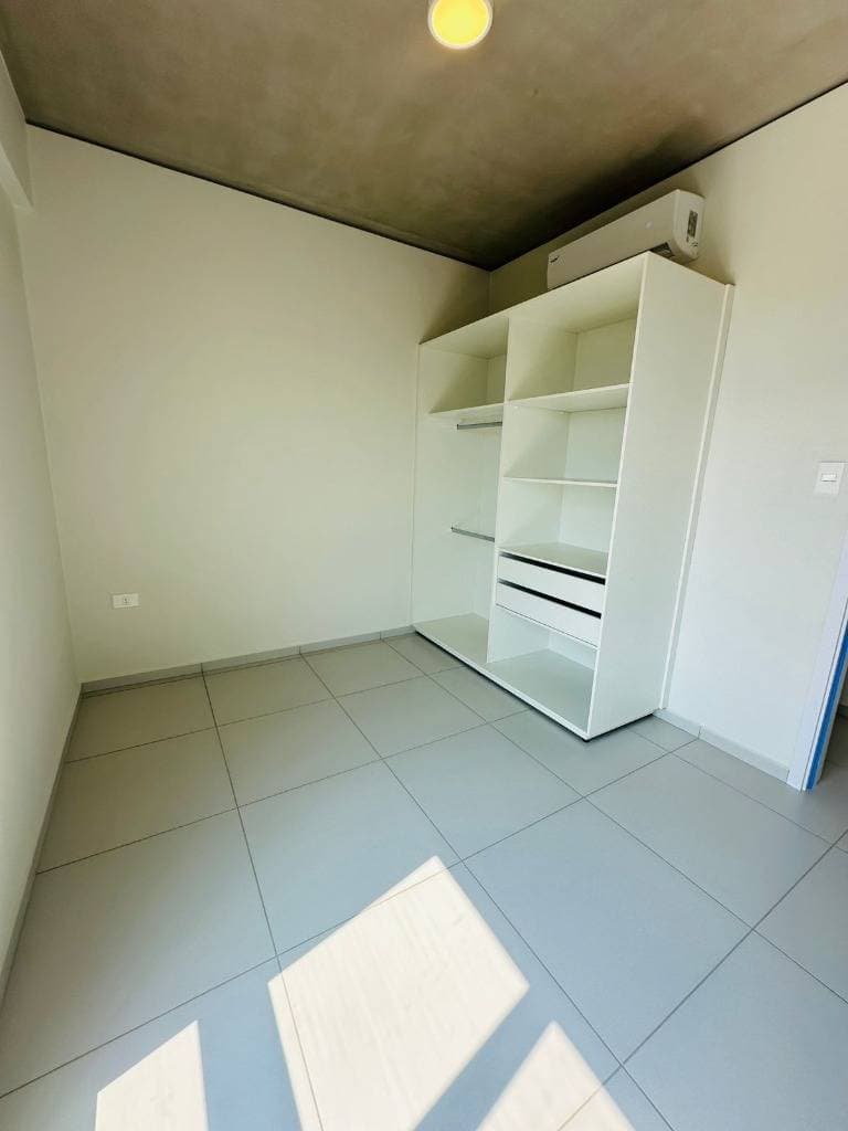 Depto a estrenar de tres dormitorios zona Luque, foto 4