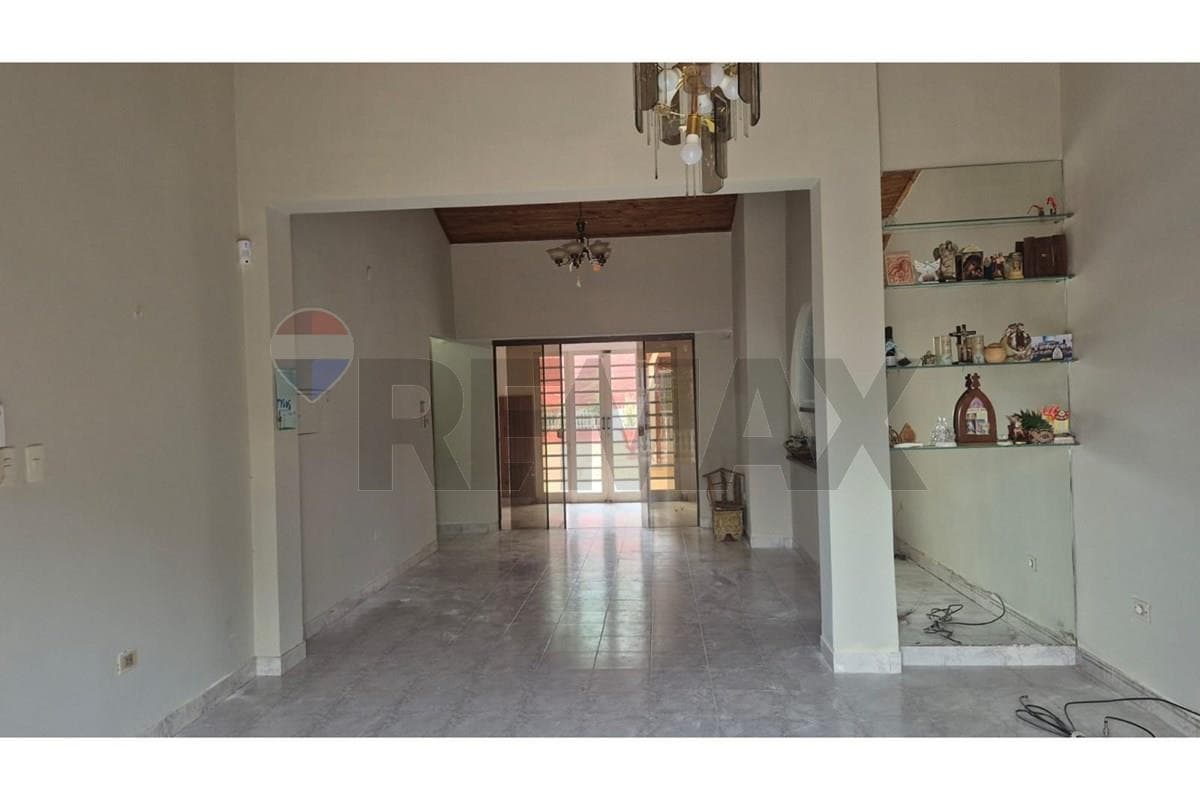 Casa - Alquiler - Lambaré, Central, Paraguay, foto 2