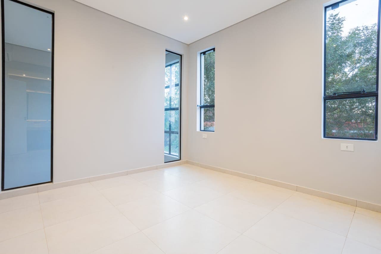 Duplex A Estrenar Zona Plaza Madero - Luque, foto 3