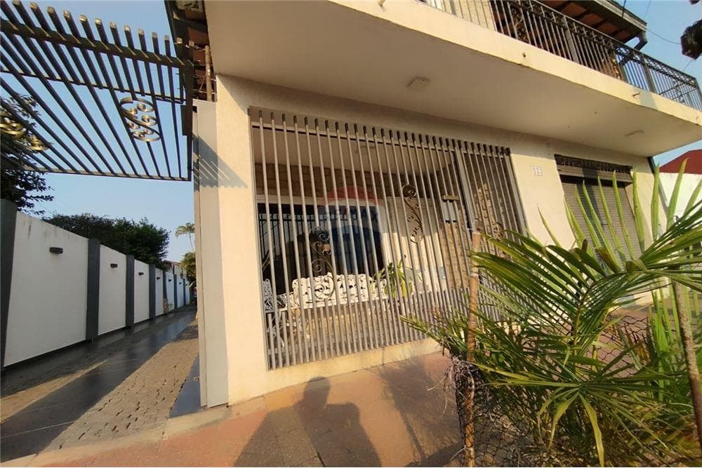 Casa - Venta - Fernando de la Mora, Paraguay