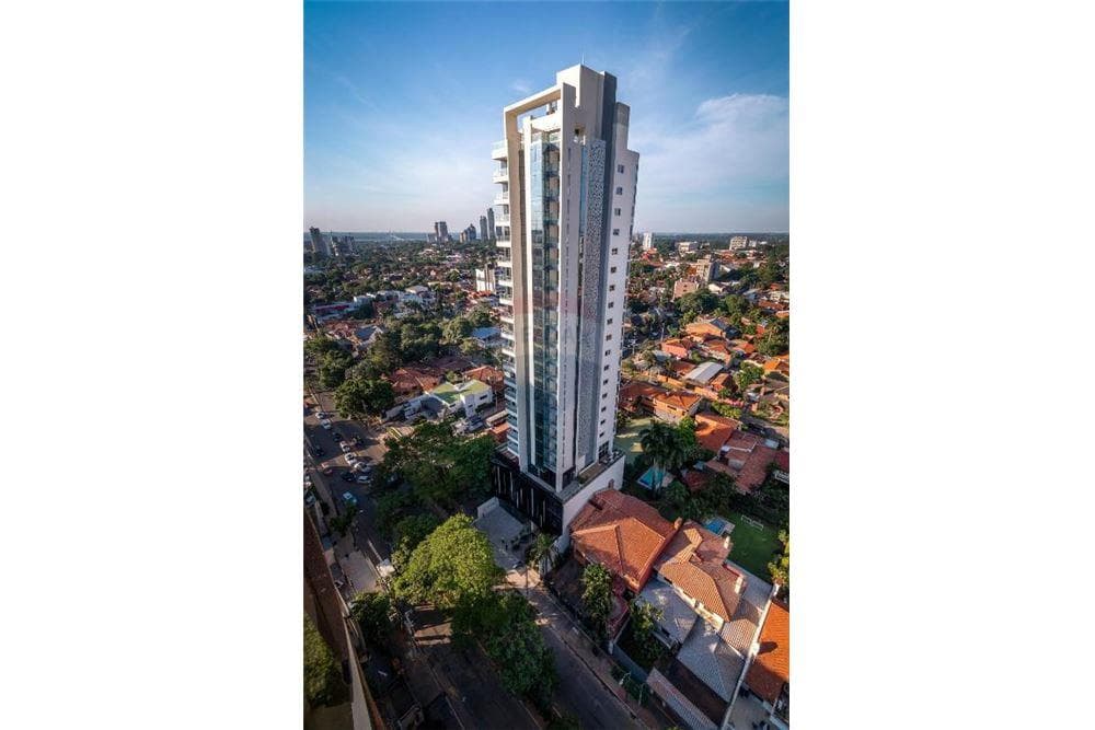 DEPTO EN VENTA - Las Lomas - Edificio Unico