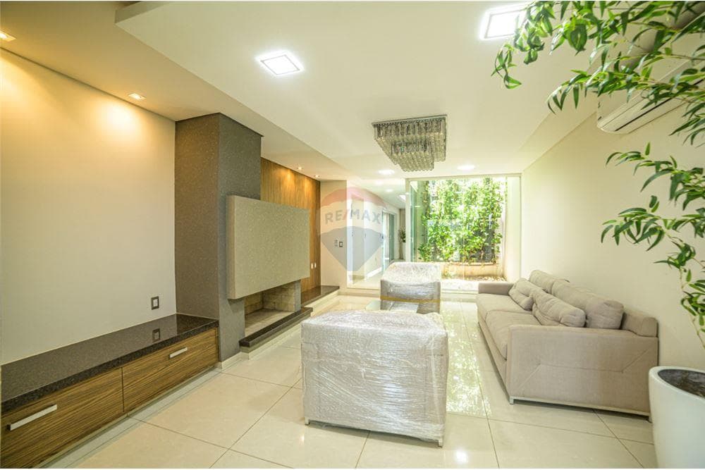 Residencia - Venta - Los Laureles, Asunción, Paraguay, foto 2
