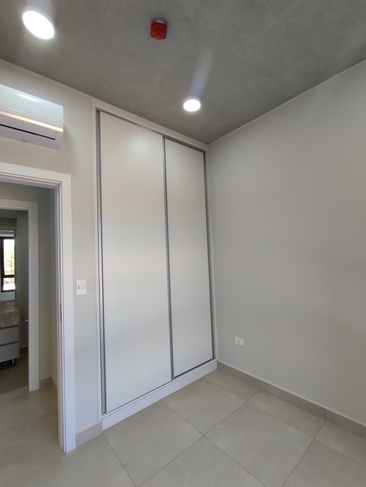 departamento de 1 dormitorio en Luque zona CIT, foto 3