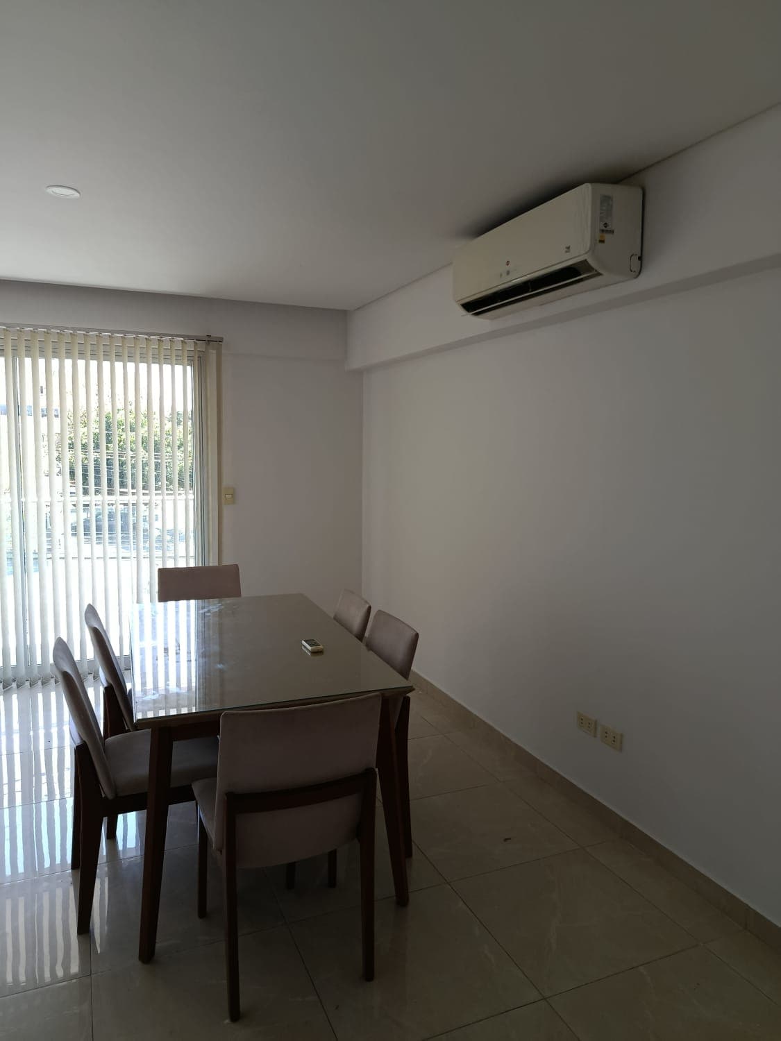 En alquiler hermoso depto de 2 hab edificio mirage, foto 3