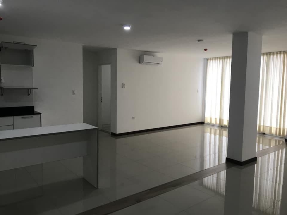 Departamento de 3 dormitorios en Barrio San Vicente, foto 2