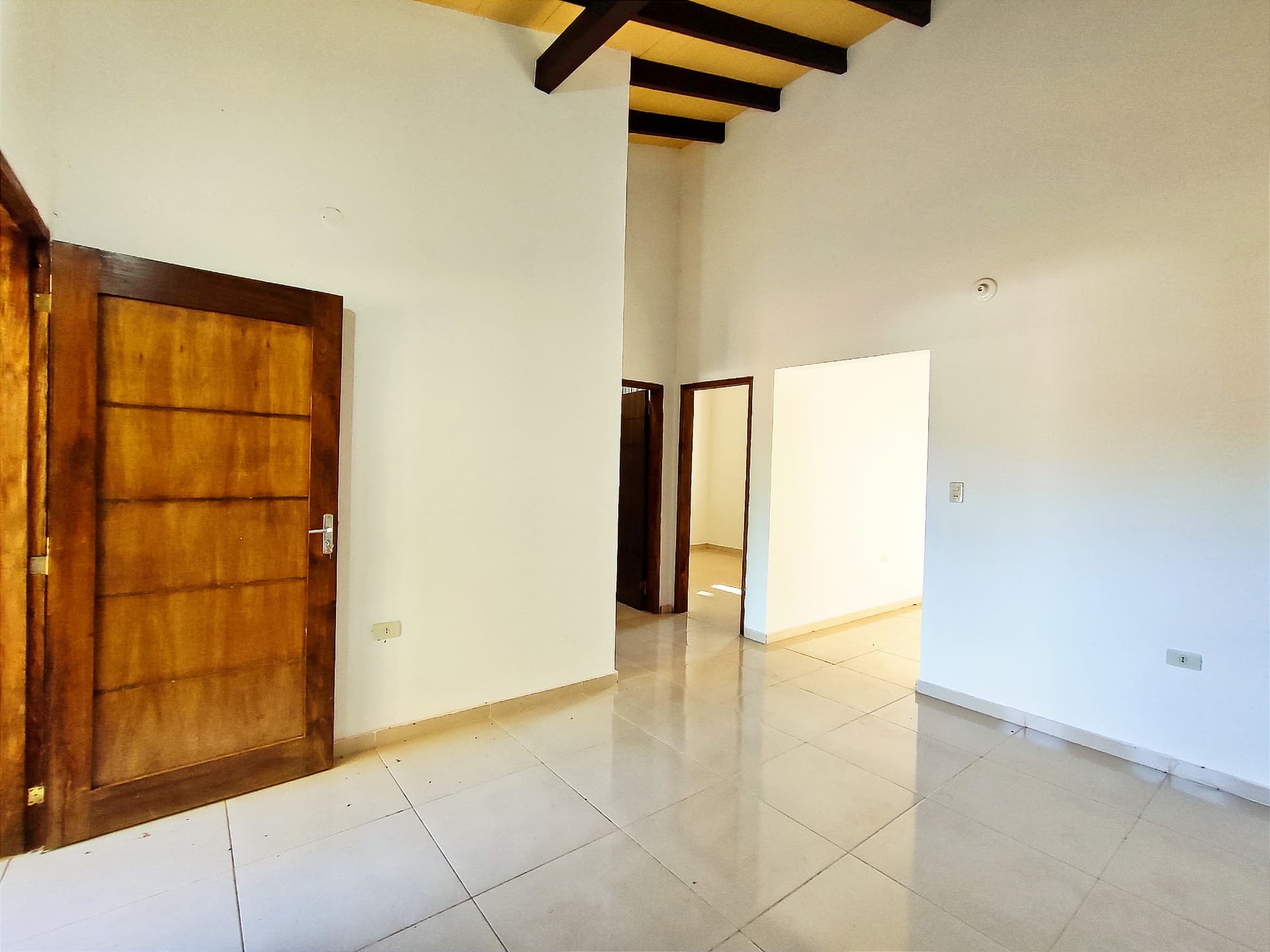 Chalet a estrenar - Ñemby, foto 4