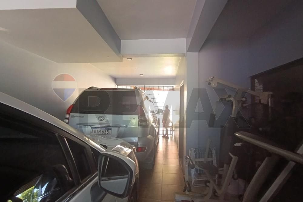 Amplia casa en San Lorenzo, foto 3