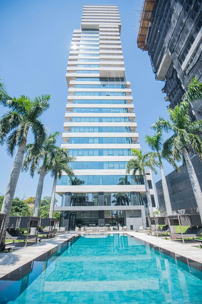 En Venta Lujoso Departamento En El Prestigioso Edif. Eminent