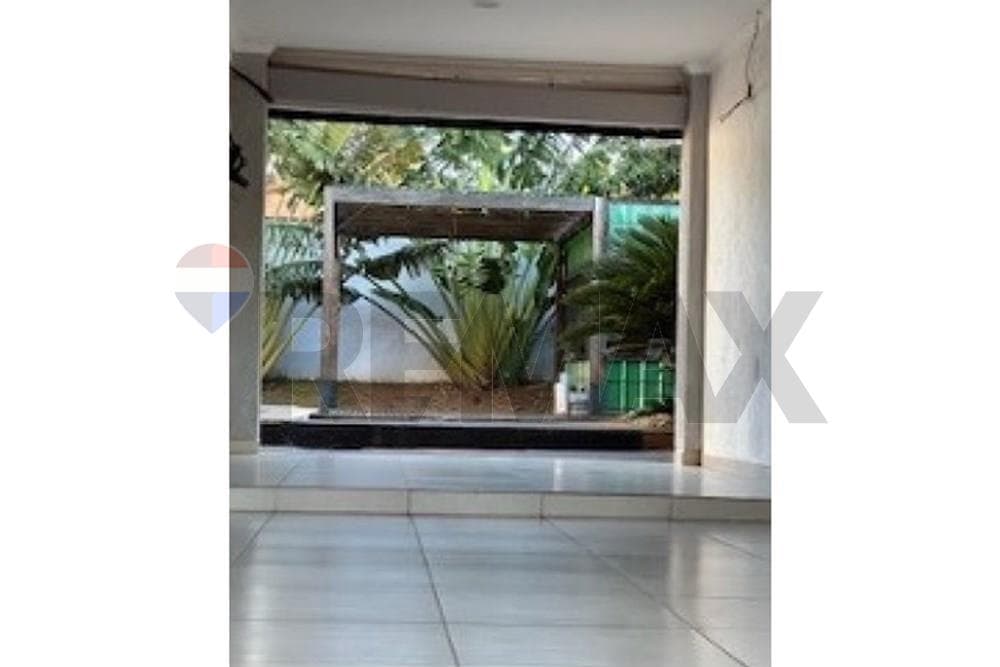 Vivienda en Venta en Ñemby Central, Terreno de 360 m², Cerca de Acceso Sur, foto 2