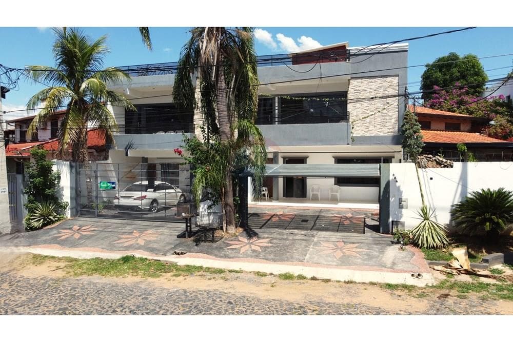 Dúplex - barrio Las Lomas (Carmelitas) — foto principal
